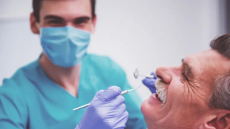 Implants Dentaires en Turquie Prix d un Implant Dentaire Implant Dentaire Douleur